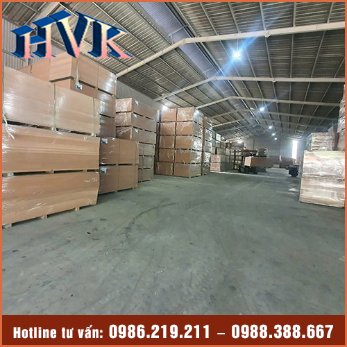 Ván dăm PB/Okal thô